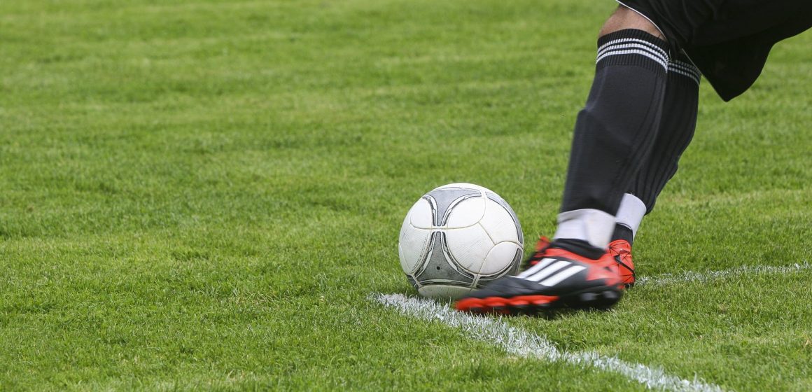 Fazendense entra a vencer no campeonato da III Divisão Nacional Feminino. Homens já lideram campeonato distrital