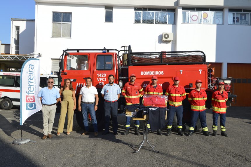 C.A Ferreira oferece equipamento aos Bombeiros Voluntários de Almeirim