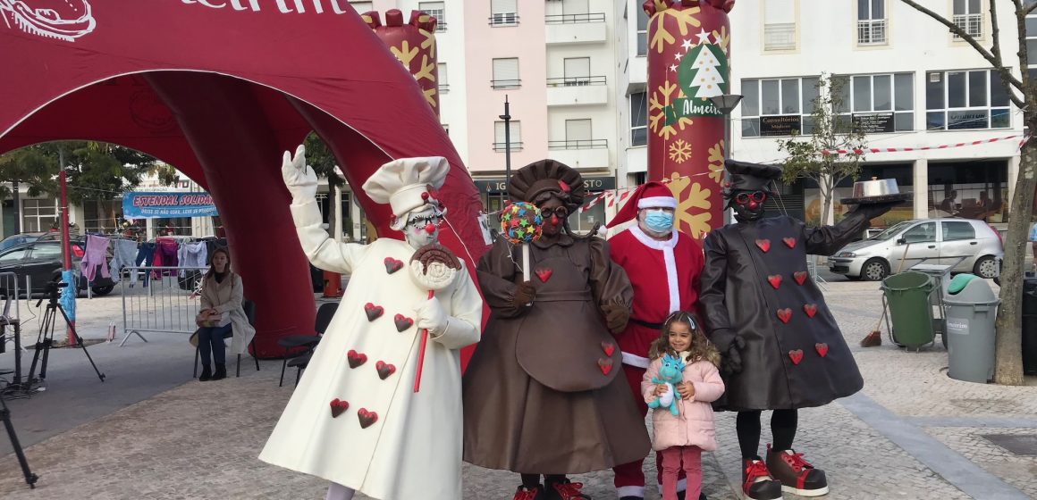 Mercadinho Encantado de Natal está de regresso ao centro de Almeirim