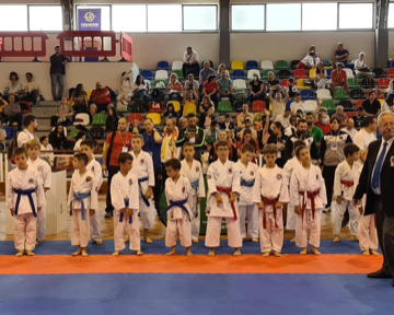 Taça de Karate Cidade de Almeirim enche Almeirim