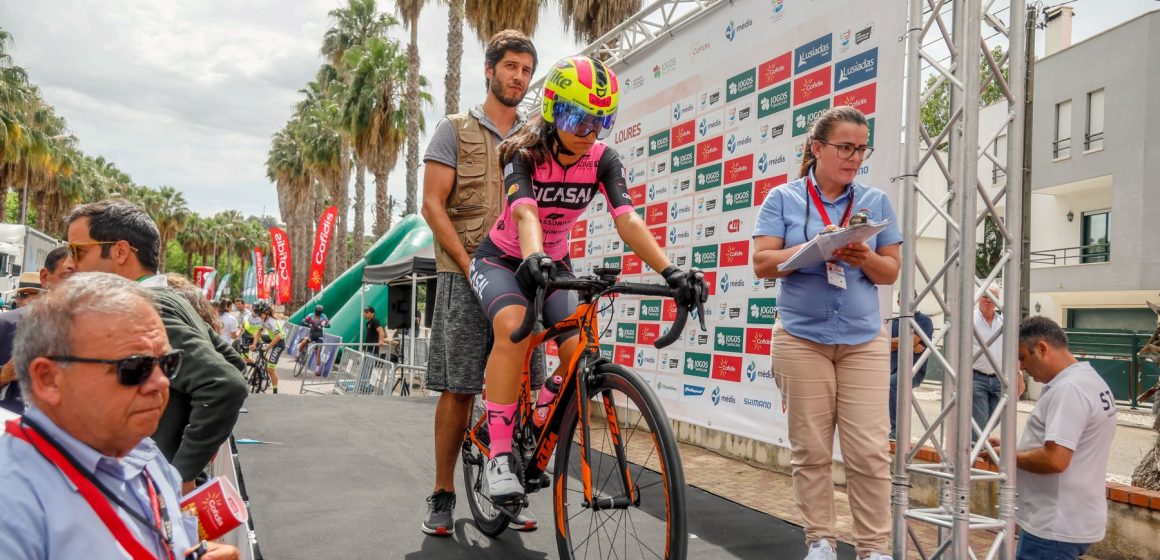 Ana Fernandes e Filipa Fidalgo a 39s e 41s da líder da Volta a Portugal Feminina