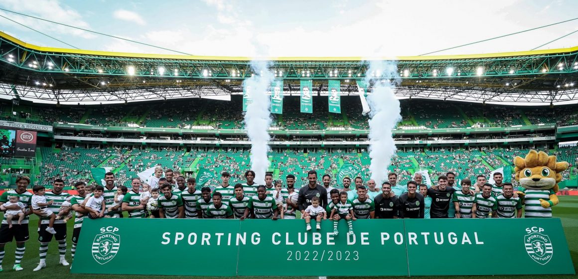 Daniel Bragança reaparece na apresentação do plantel do Sporting CP aos sócios