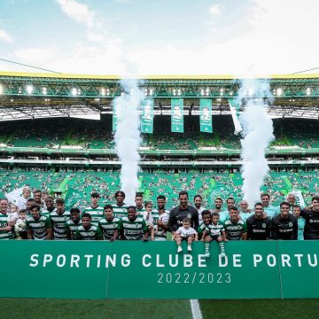 Daniel Bragança reaparece na apresentação do plantel do Sporting CP aos sócios