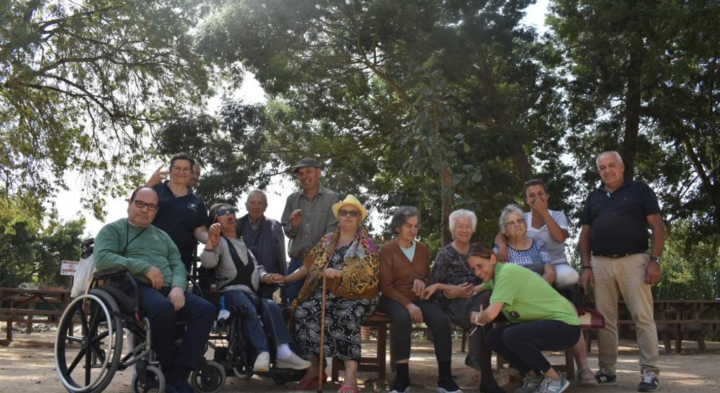 Utentes do Lar S. José fazem picnic