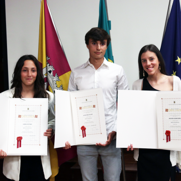 Três atletas distinguidos com medalha de mérito desportivo pelo Município de Almeirim