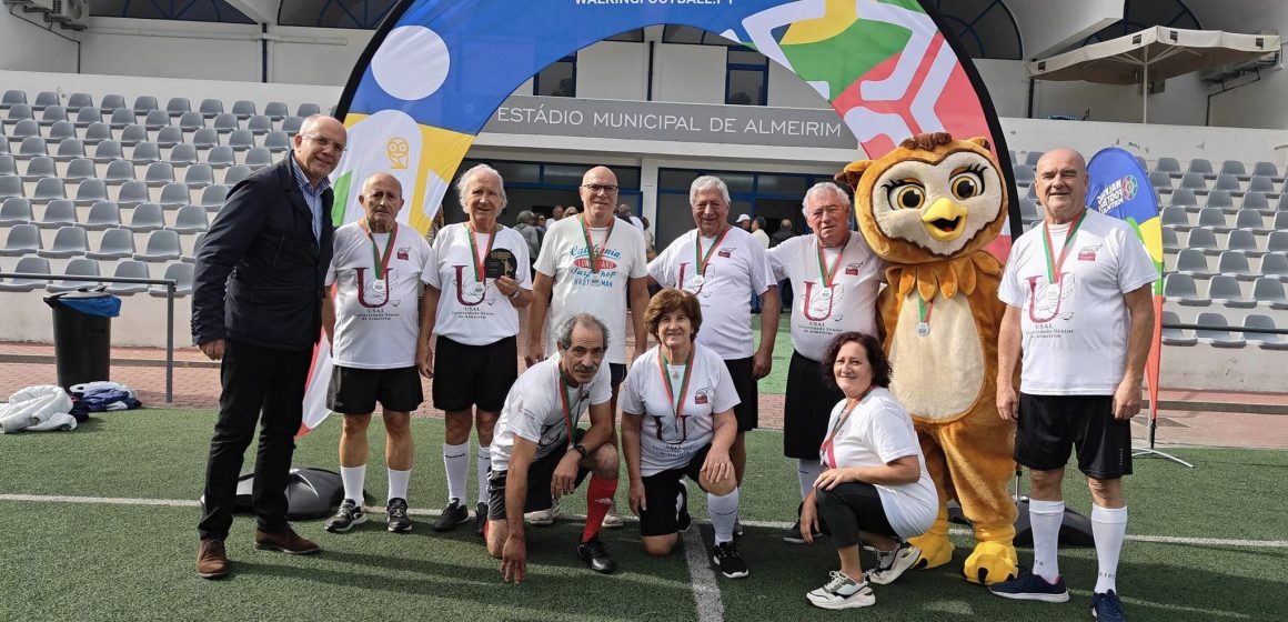 Torneio de Walking Football reuniu centena e meia de seniores em Almeirim
