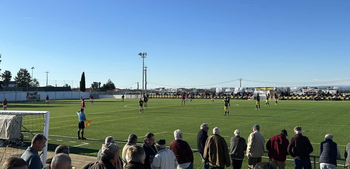 Fazendense vence com goleada à antiga e ascende ao pódio do campeonato