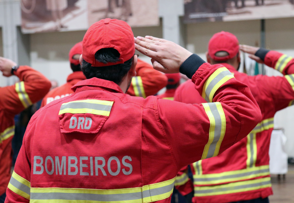 Desfile de marchas nas comemorações dos 75 dos Bombeiros de Almeirim