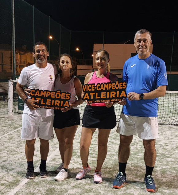 Tenistas de Almeirim dominam campeonato regional de veteranos +50