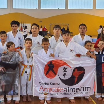 Centro de Karate Amicale com várias vitórias no Torneio Shoto Cup