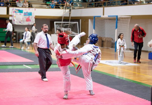 Taekwondo dos 20kms em 10º no Open Internacional de Plasencia em Espanha