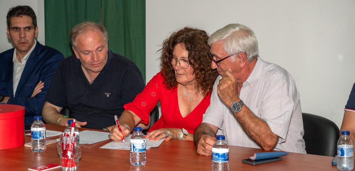 Helena Fidalgo toma posse PS Almeirim Helena Fidalgo toma posse
